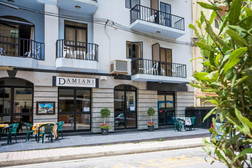 Damiani Apartments Bugibba Bagian luar foto